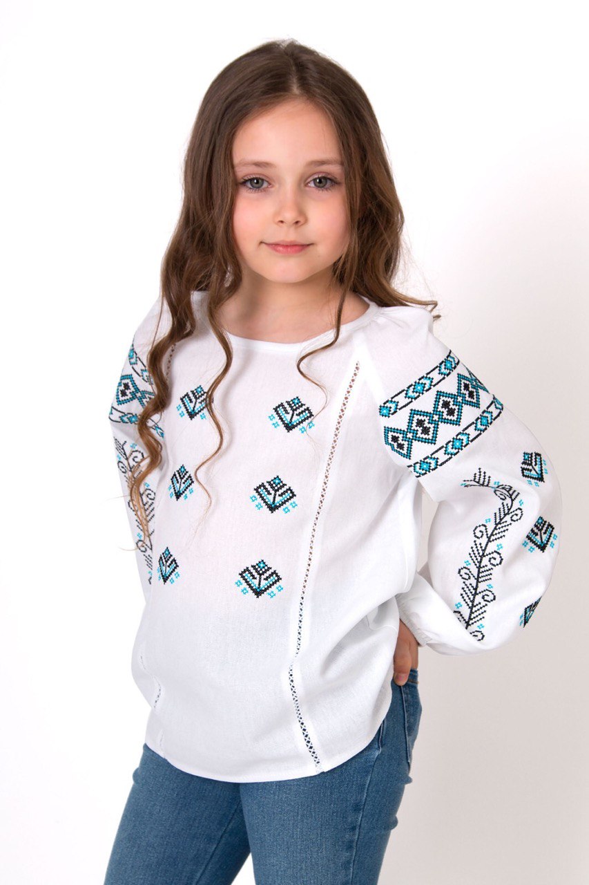 Вишиванка для дівчинки білий Mevis 4971-02