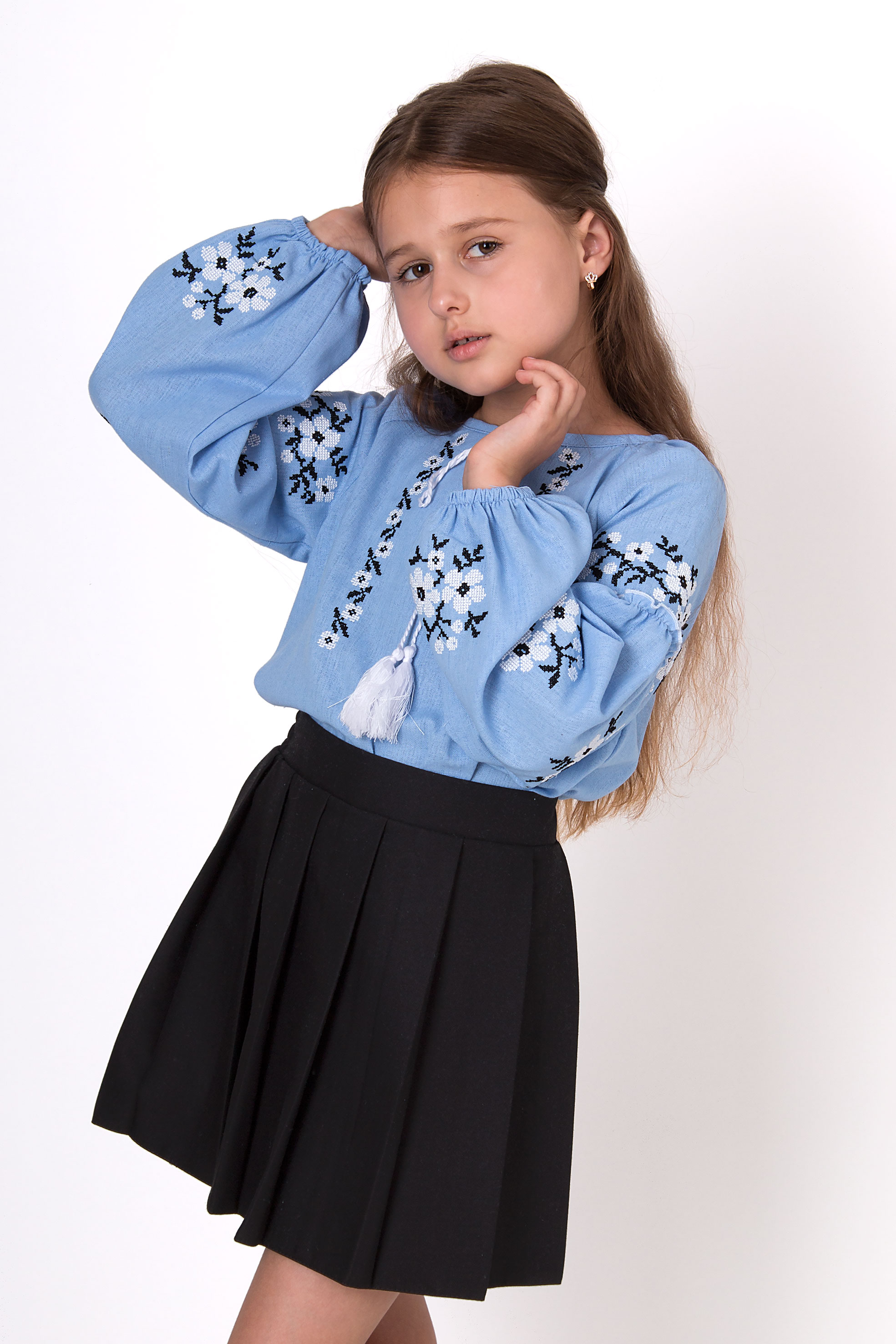 Вишиванка для дівчинки блакитний Mevis 5036-01