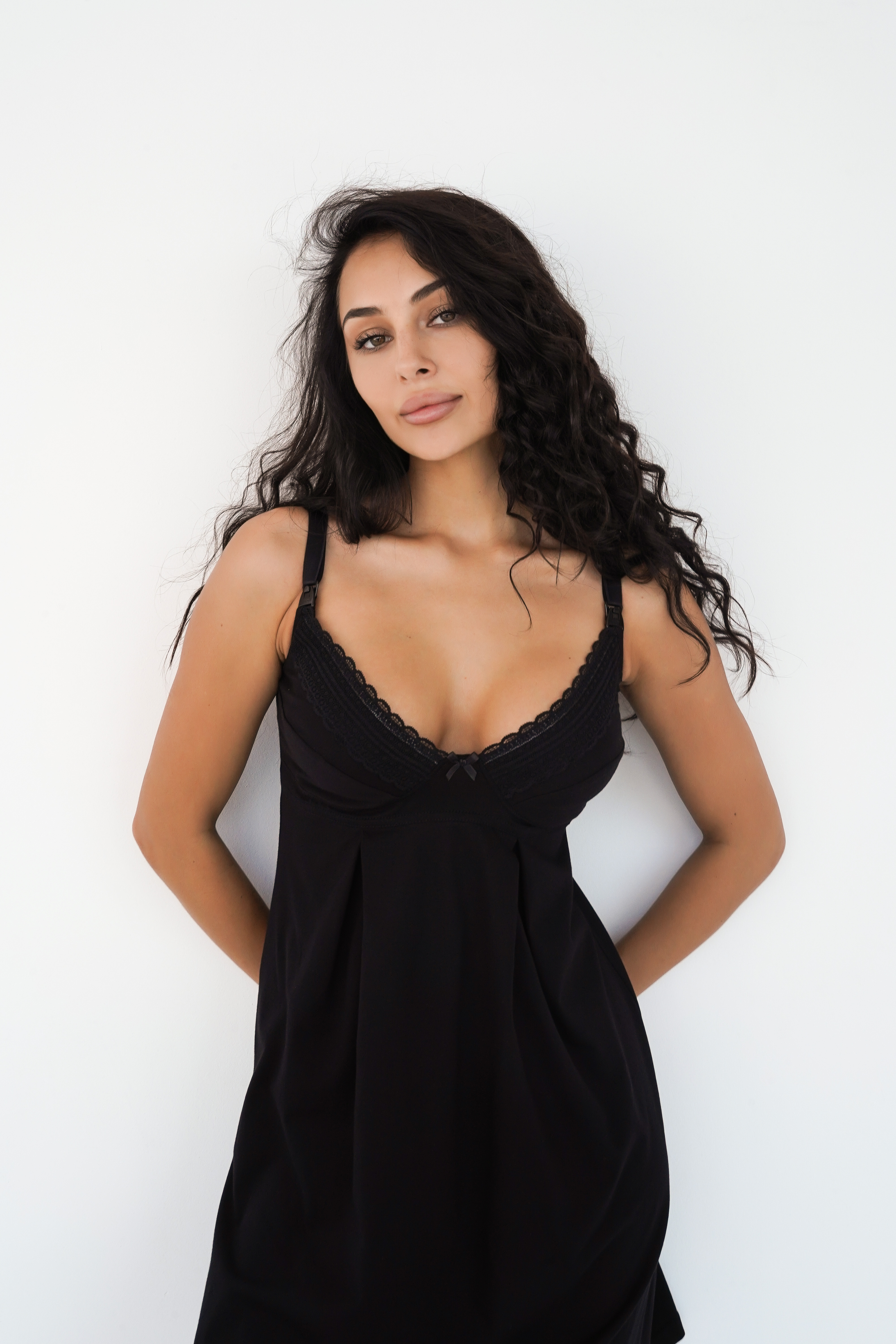 Нічна сорочка Soft Lace Унісекс чорний Мамин Дім 24182/чор