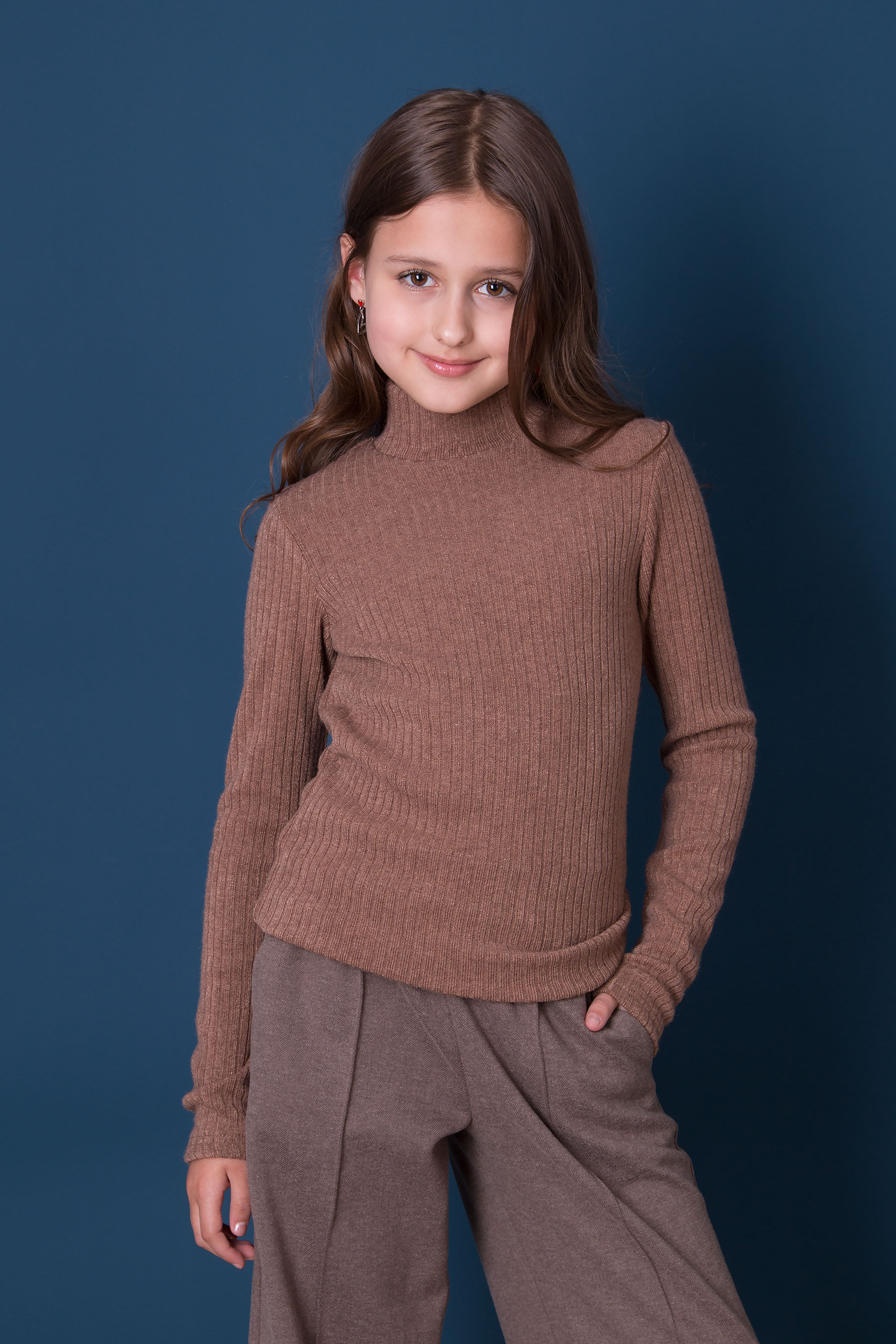 Гольф рубчик для дівчинки коричневий Mevis 5653-04
