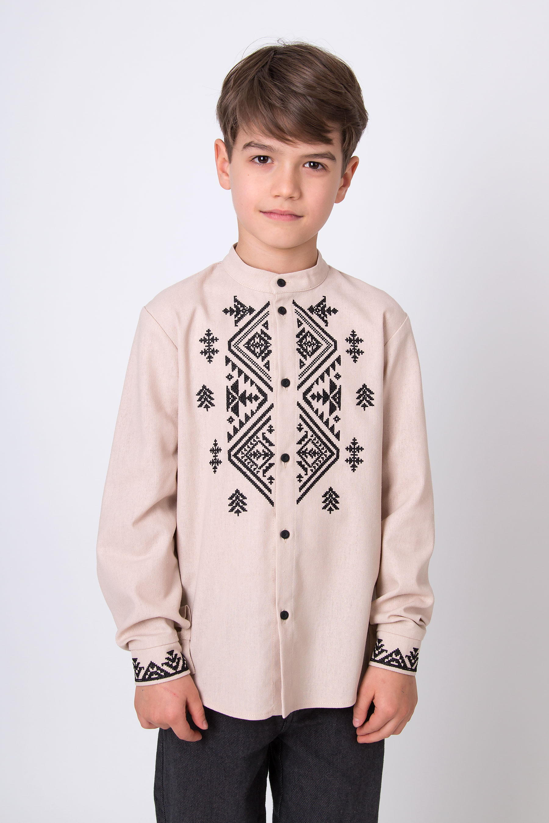 Вишиванка для хлопчика бежевий Mevis 5636-03