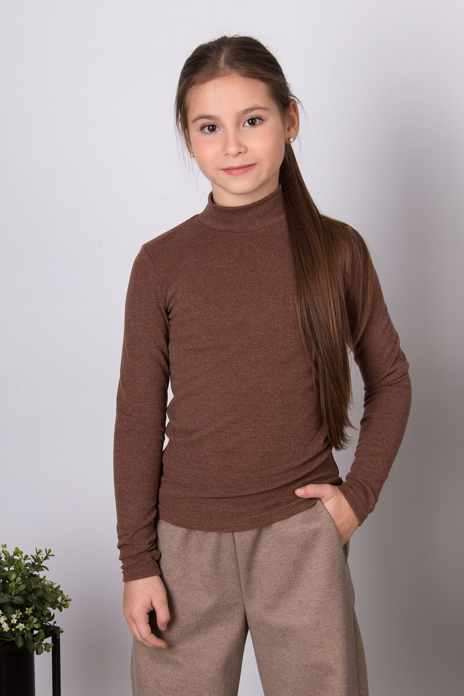Гольф для дівчинки коричневий Mevis 5671-06
