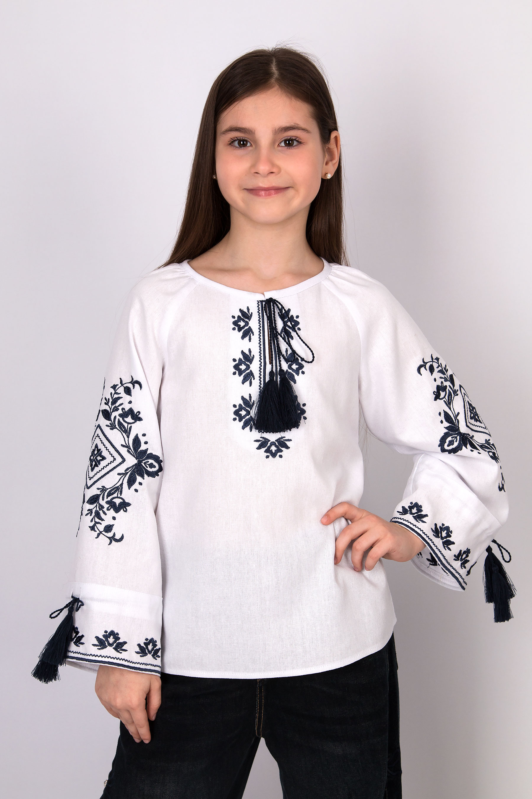 Вишиванка для дівчинки білий Mevis 5434-03