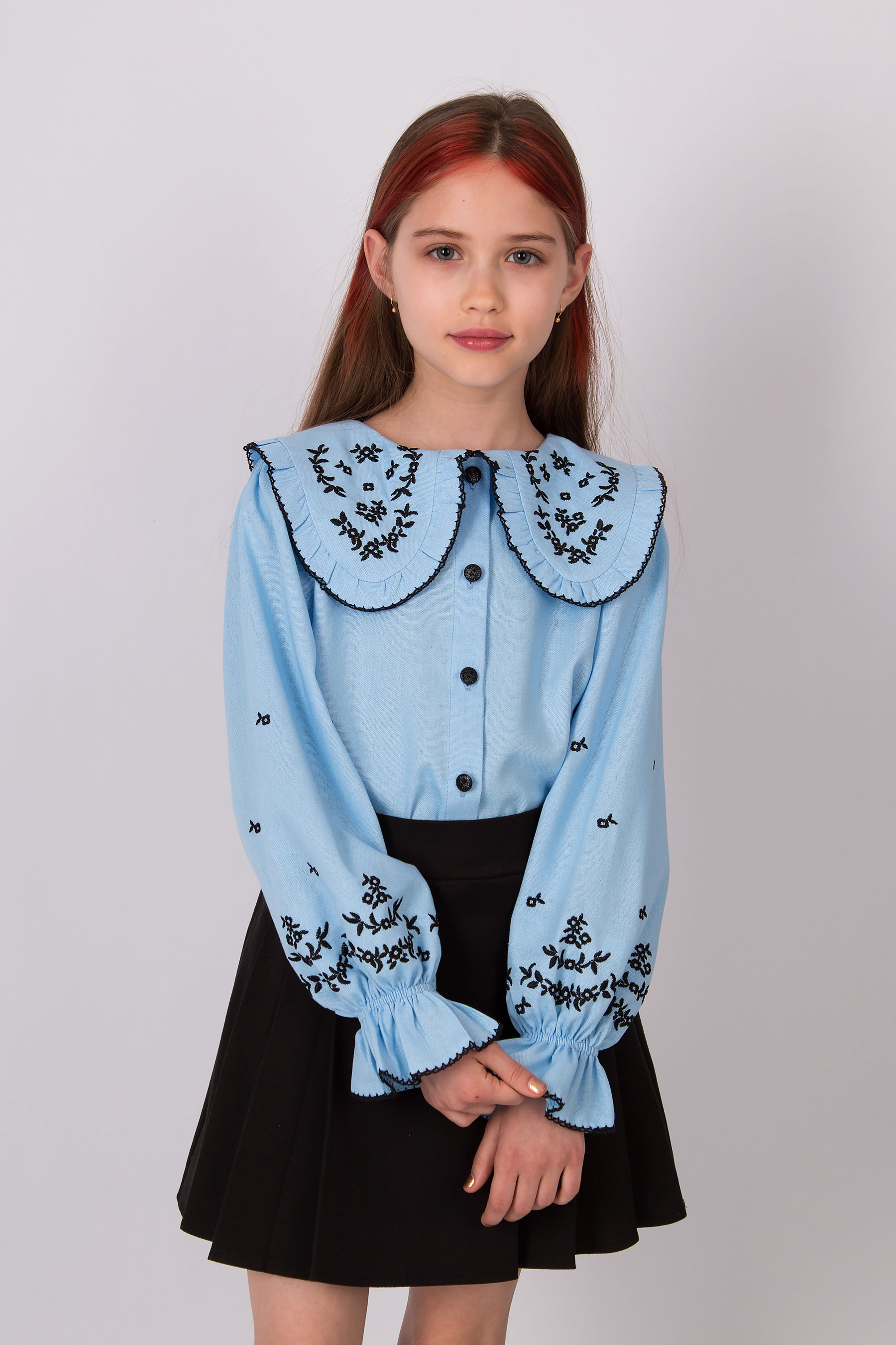 Вишиванка для дівчинки блакитний Mevis 5867-05