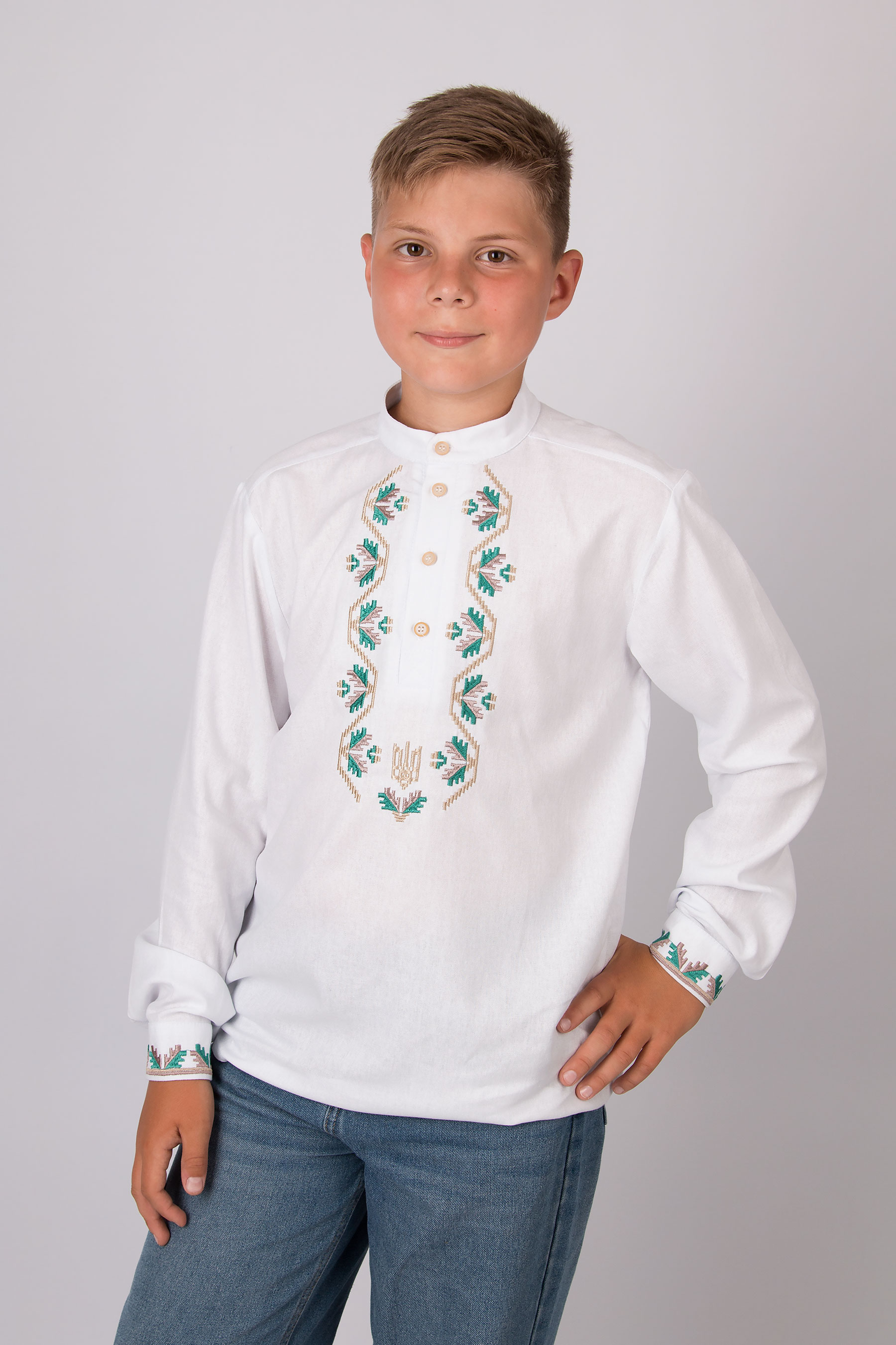 Вишиванка для хлопчика білий Mevis 5834-01