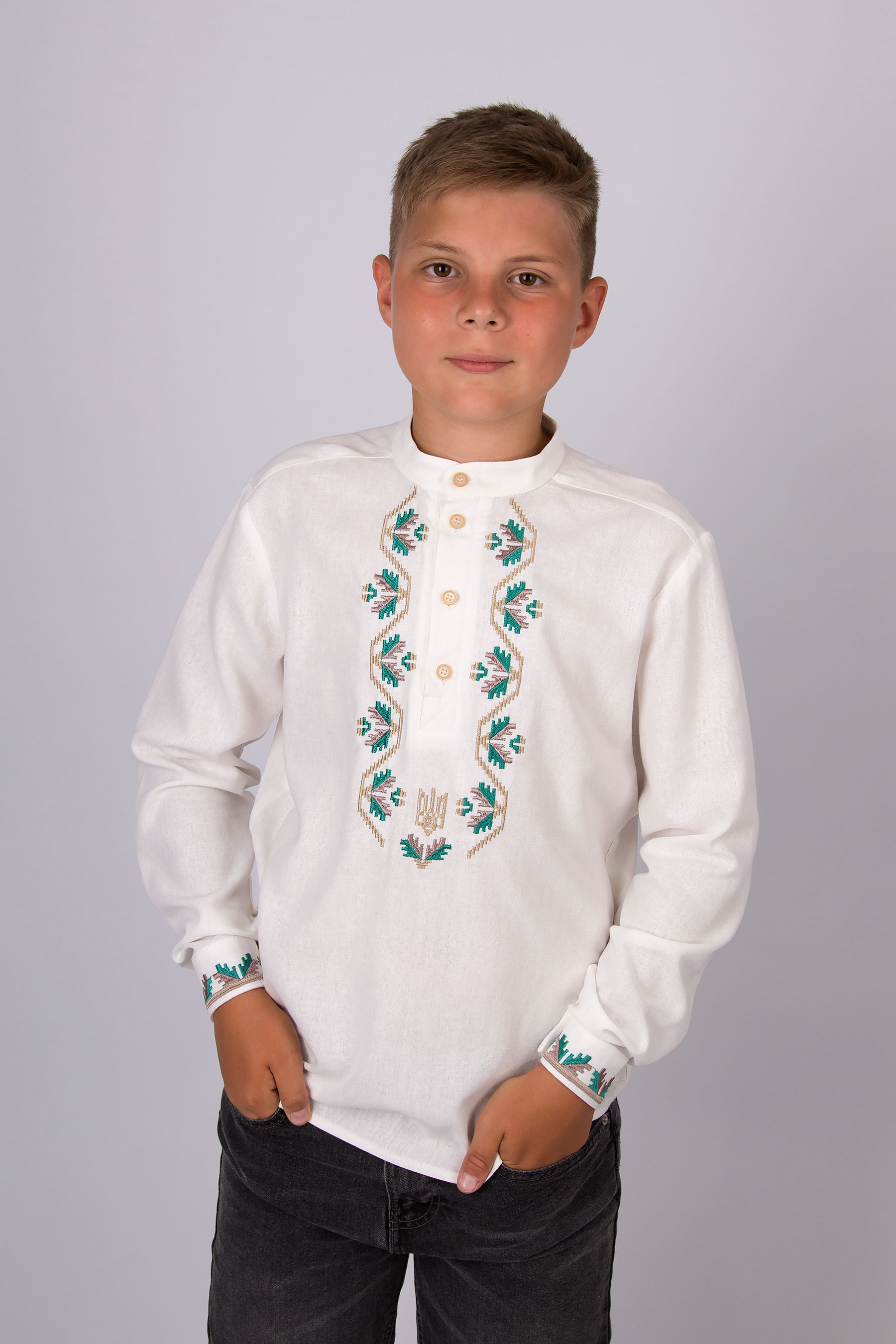 Вишиванка для хлопчика молочний Mevis 5834-02